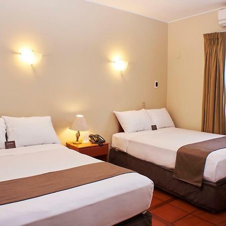 Dm Hoteles Nasca Nazca Buitenkant foto